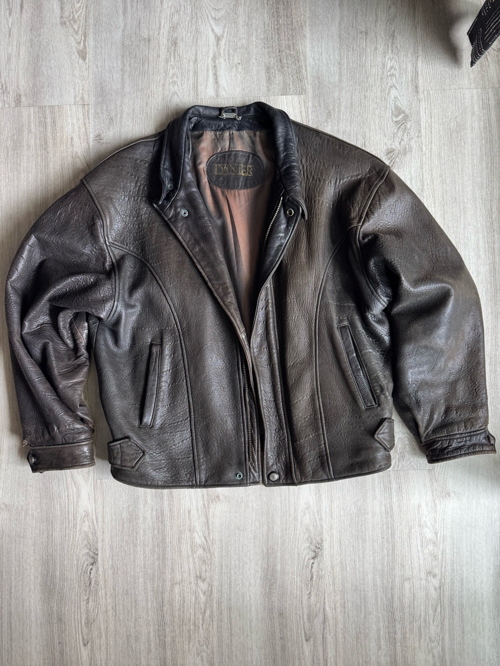 Vintage Danier Dark Brown Leather Edgy Cool Moto Style Bomber Jacket Men’s Large